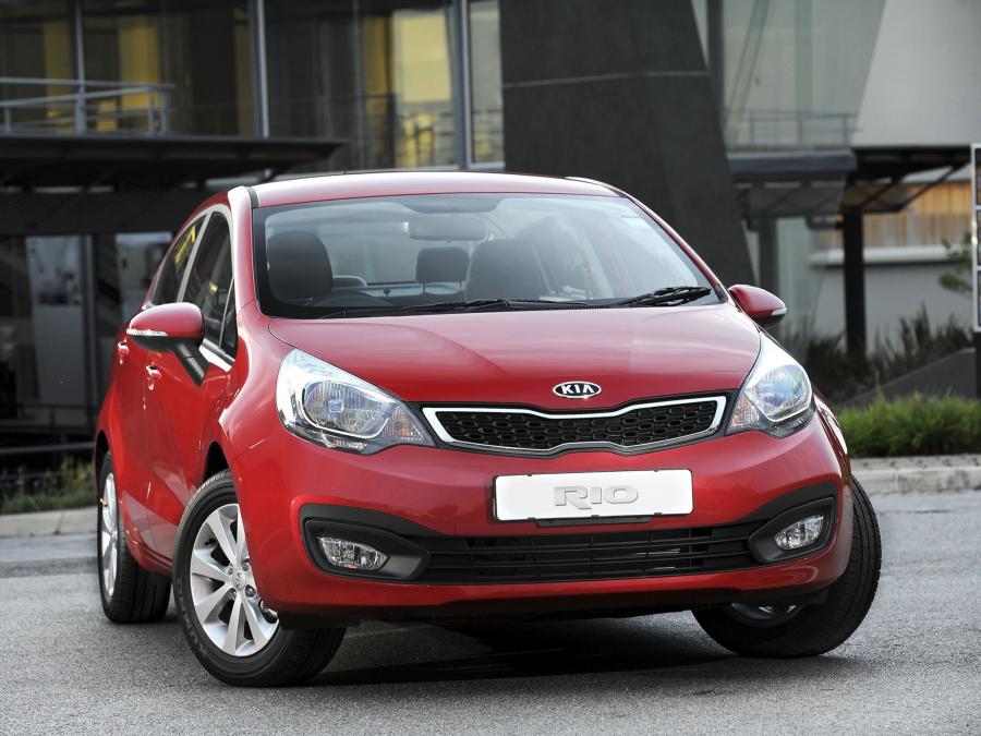  Kia Rio Sedan 2012 года  (ZA) (фото 9 из 23)